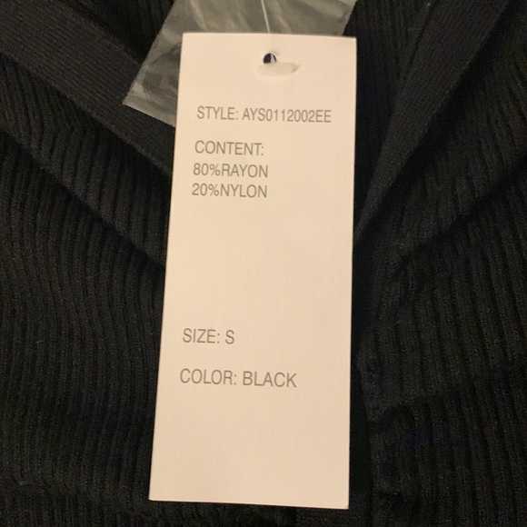 Long sleeve faux button top - Picture 3 of 3